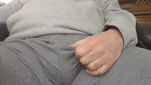 Snapshot of likestawatch50 chatting on 12-21-25, 03:08 likestawatch50 online show from 12-21-25, 03:08