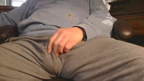 Snapshot of likestawatch50 chatting on 02-12-26, 02:56 likestawatch50 online show from 02-12-26, 02:56