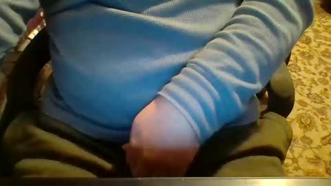 Snapshot of likestobewatchedm chatting on 03-07-25, 12:15 N online show from 03-07-25, 12:15