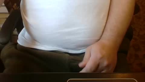 Snapshot of likestobewatchedm chatting on 11-02-25, 07:49 N online show from 11-02-25, 07:49