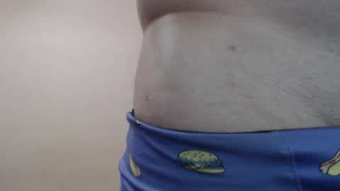 Snapshot of likwidator84 chatting on 09-19-25, 10:38 Maximus online show from 09-19-25, 10:38