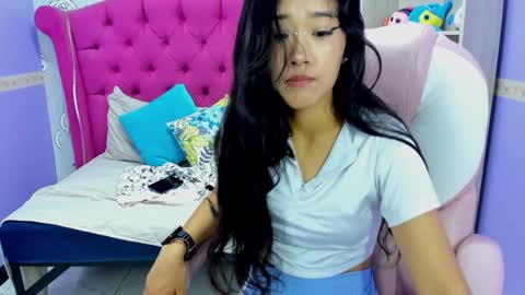 Lili Cey online show from 01-17-25, 03:11