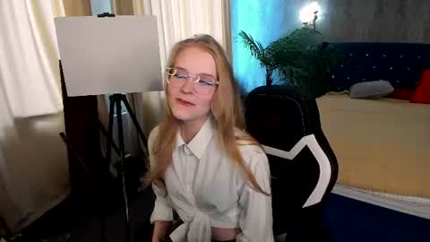 Erica online show from 06-13-26, 11:30