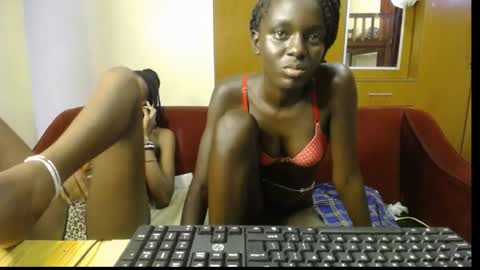 Euni online show from 03-12-26, 07:25