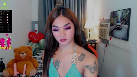 LILY online show from 02-10-25, 04:58