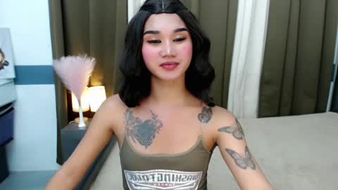 Snapshot of lil_fantacy chatting on 04-06-26, 05:25 LILY online show from 04-06-26, 05:25