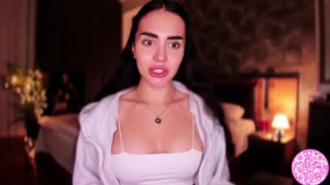 Gabriela online show from 12-15-24, 07:57