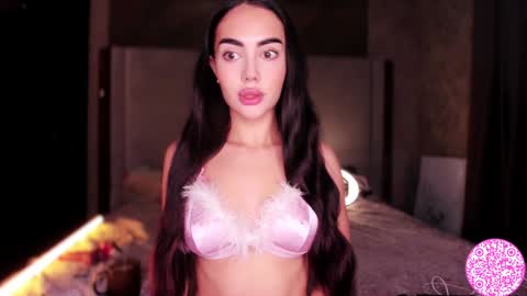 Gabriela online show from 01-26-25, 03:48