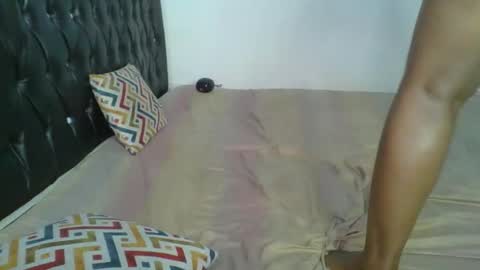 Snapshot of lil_meg chatting on 02-05-26, 11:26 lil_meg online show from 02-05-26, 11:26