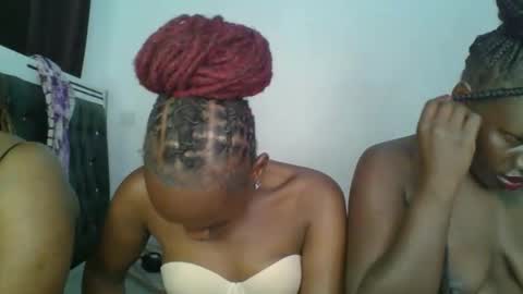 Snapshot of lil_meg chatting on 03-06-26, 09:00 lil_meg online show from 03-06-26, 09:00