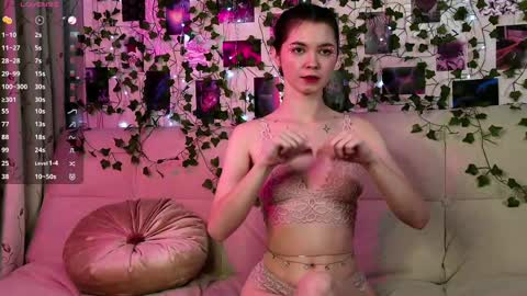 Snapshot of lil_raysss chatting on 02-25-25, 08:36 lil_raysss online show from 02-25-25, 08:36
