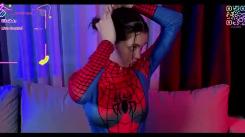 Snapshot of lil_raysss chatting on 10-22-25, 07:24 lil_raysss online show from 10-22-25, 07:24