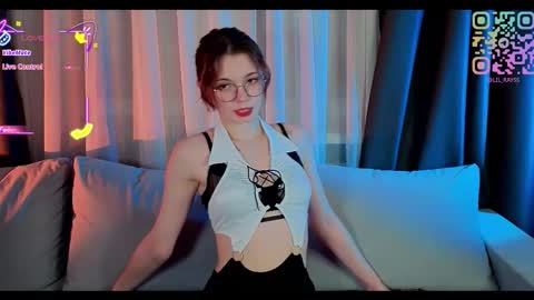 Snapshot of lil_raysss chatting on 10-24-25, 07:21 lil_raysss online show from 10-24-25, 07:21