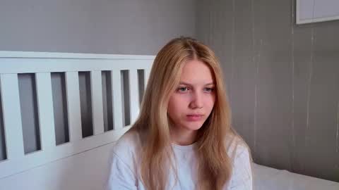 Emma online show from 03-09-26, 08:40