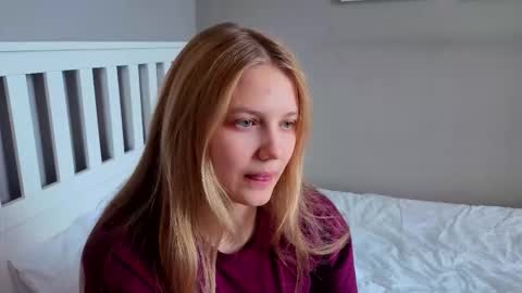 Emma online show from 03-17-26, 06:06