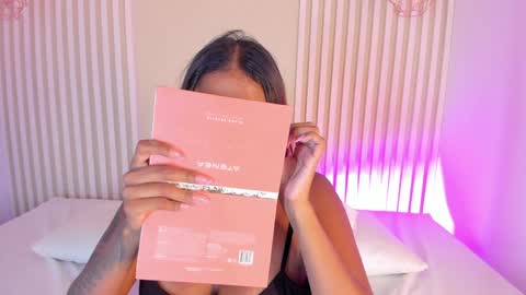 Snapshot of lila_cohen chatting on 02-02-25, 07:57 L I L A online show from 02-02-25, 07:57