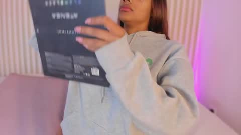 Snapshot of lila_cohen chatting on 02-09-25, 08:56 L I L A online show from 02-09-25, 08:56