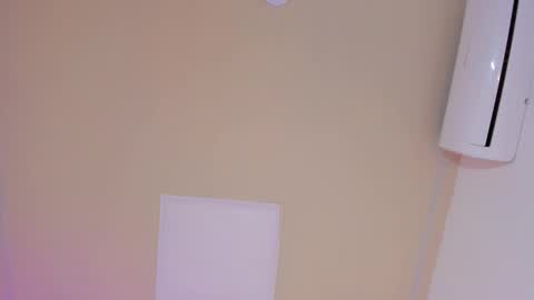 Snapshot of lila_cohen chatting on 02-27-25, 11:48 L I L A online show from 02-27-25, 11:48