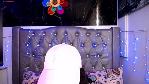   online show from 12-12-24, 06:53