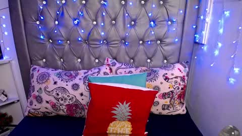   online show from 01-30-25, 05:17