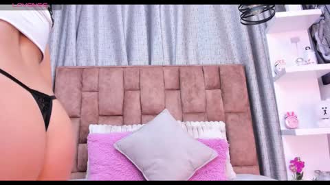 lila noa online show from 02-16-25, 03:26