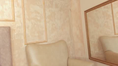 lila bailey  online show from 02-09-25, 01:55