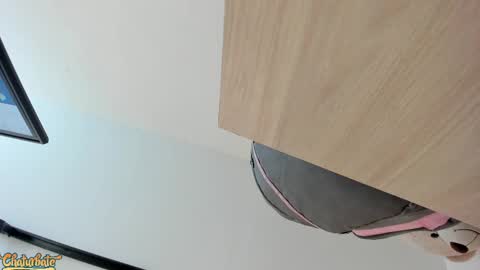 lila bailey  online show from 09-21-25, 07:37