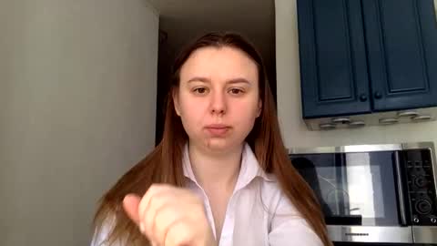 Lily online show from 09-23-25, 08:17