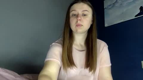 Lily online show from 09-30-25, 08:30