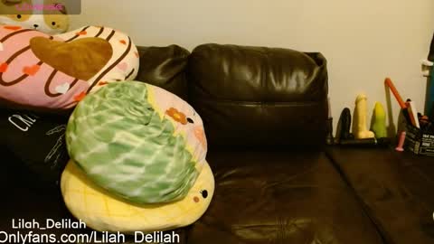 Lilah Delilah online show from 12-23-24, 06:55
