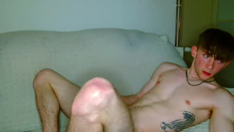 Snapshot of lilbearxxxx chatting on 05-08-26, 10:37 lilbearxxxx online show from 05-08-26, 10:37