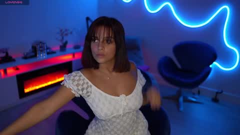 Snapshot of lilbeccaxo chatting on 05-07-26, 12:38 Rebecca online show from 05-07-26, 12:38