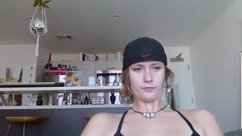lilbongo123 online show from 07-19-26, 06:22