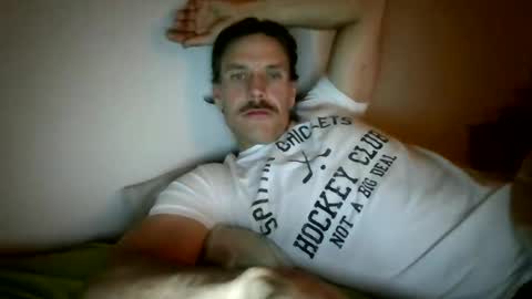 lildeer1980 online show from 10-18-25, 02:36