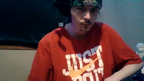 Snapshot of lildman420 chatting on 10-08-25, 05:05 lildman420 online show from 10-08-25, 05:05