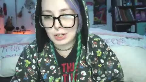 emily ryanson online show from 12-12-24, 09:04