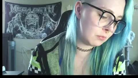 Snapshot of lilemmy1999 chatting on 05-21-26, 09:33 emily ryanson online show from 05-21-26, 09:33