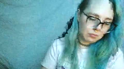 Snapshot of lilemmy1999 chatting on 06-08-26, 08:20 emily ryanson online show from 06-08-26, 08:20