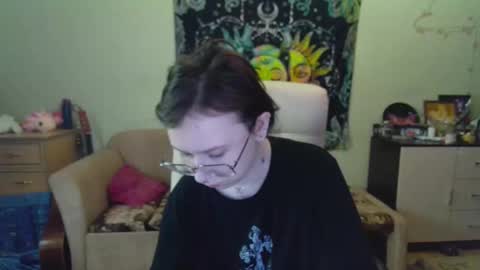 Lil online show from 12-19-24, 10:02