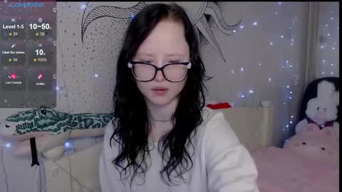 Nika and Lori online show from 01-06-25, 11:29