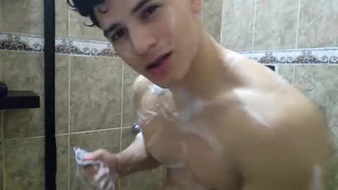 Snapshot of lilhotnando chatting on 04-09-26, 03:17 Fernando online show from 04-09-26, 03:17