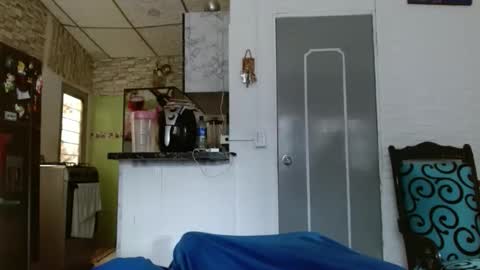 Snapshot of lilhy_mcfly chatting on 03-31-26, 04:51 lilieth online show from 03-31-26, 04:51