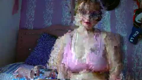 Snapshot of lilhy_mcfly chatting on 04-10-26, 04:23 lilieth online show from 04-10-26, 04:23