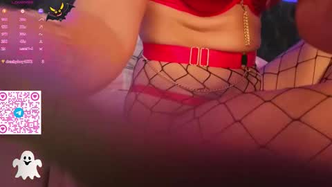 Lili online show from 10-31-25, 02:23