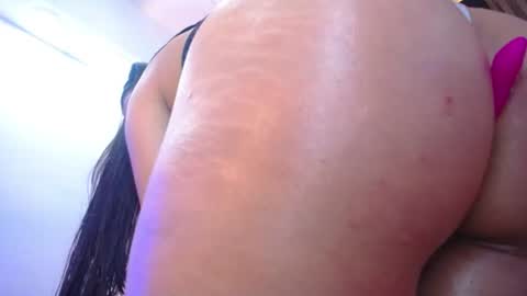 lili cam  online show from 07-26-26, 01:51