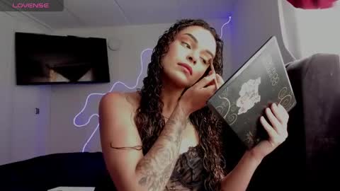lili_evanss online show from 06-01-26, 04:31