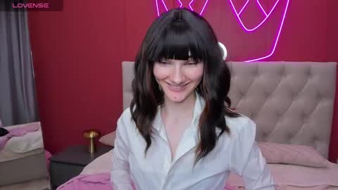 Lilli  follow me kiss online show from 02-27-25, 08:28