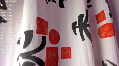 holis soy lily chang no olvides el pulgar arriba es muy importante para mi 3 independent model online show from 12-10-24, 02:27