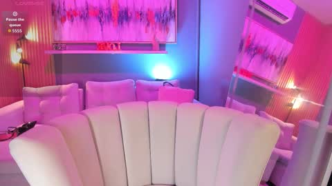 holis soy lily chang no olvides el pulgar arriba es muy importante para mi 3 independent model online show from 02-03-26, 08:03