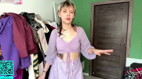 Lilian online show from 03-12-26, 07:25